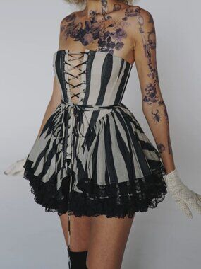 NWOT Selkie The Buccaneer Victorian Corset - Women's S